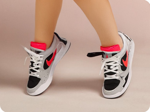 Sports Shoes